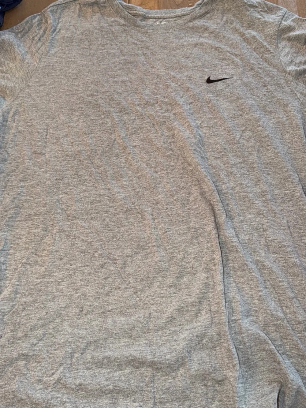 Nike Light Heather Gray Short Sleeve Tee with Swoosh